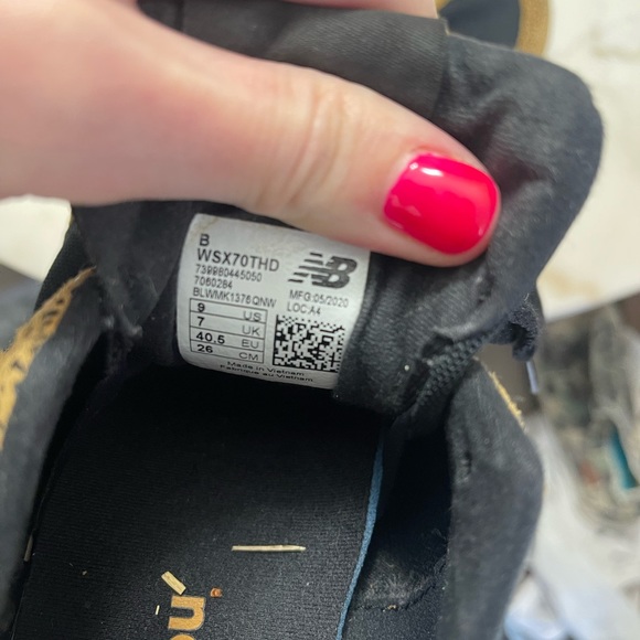 New Balance rare Cheetah 🐆 sneaks - Picture 7 of 7